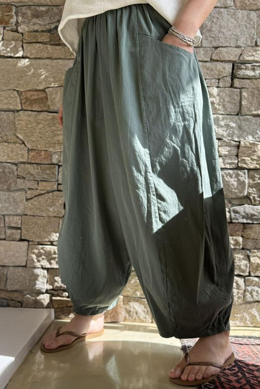 Inga Stretch Poplin Cotton Barrel Pant Khaki